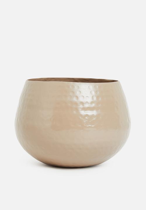 Sixth Floor - Ridged Outdoor planter - Sand