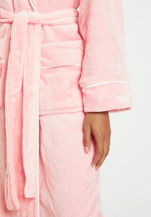 dailyfriday - Pipe faux mink gown - light pink