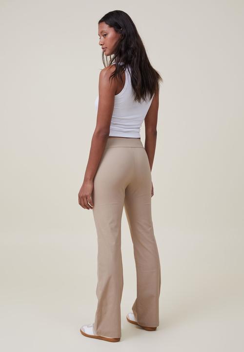 Cotton On - Cameron low rise suiting pant - taupe