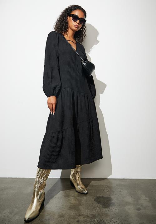 Superbalist - Drop waist balloon sleeve midi dress - black