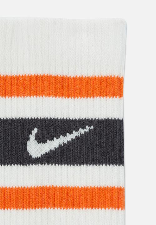 Nike - Nike Everyday Plus Cushioned Crew Socks (6 Pairs)
