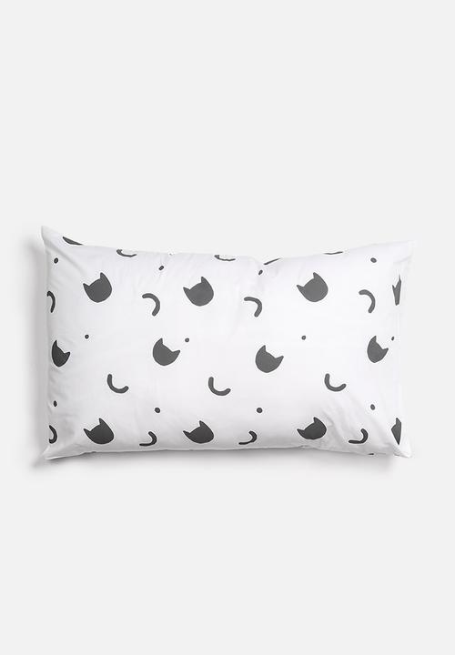 Zana x Superbalist - Catnap Pillowcase Set