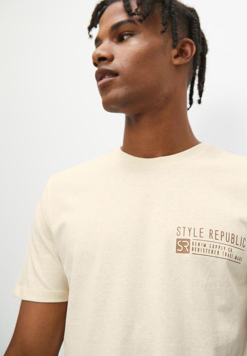 STYLE REPUBLIC - Josh crew neck logo emb tee - ecru