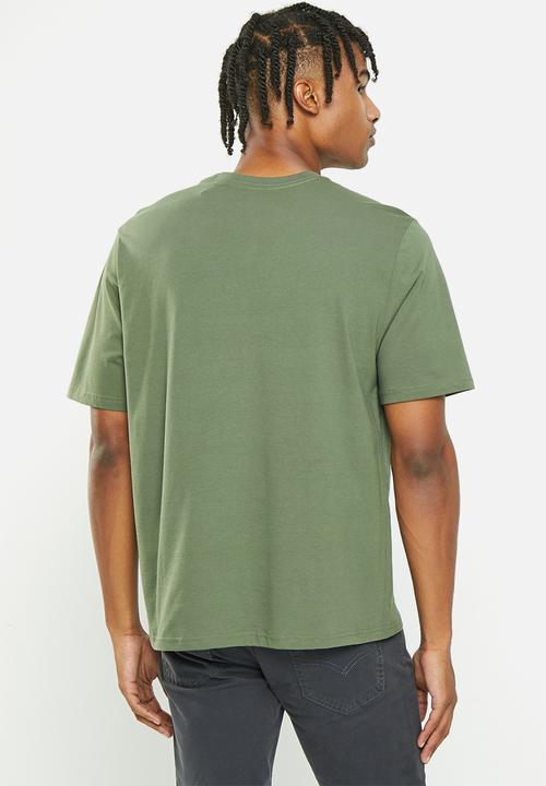 Levi’s® - Short sleeve relaxed fit tee poster logo dist - green