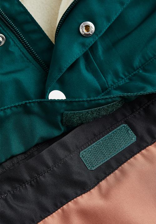 H&M - Fleece-lined popover jacket - dark green/block-coloured