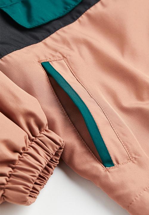 H&M - Fleece-lined popover jacket - dark green/block-coloured