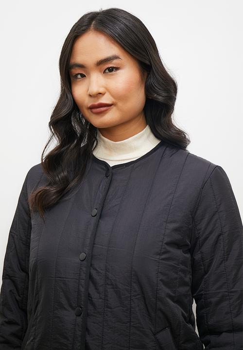 edit - Collarless puffer coat - black