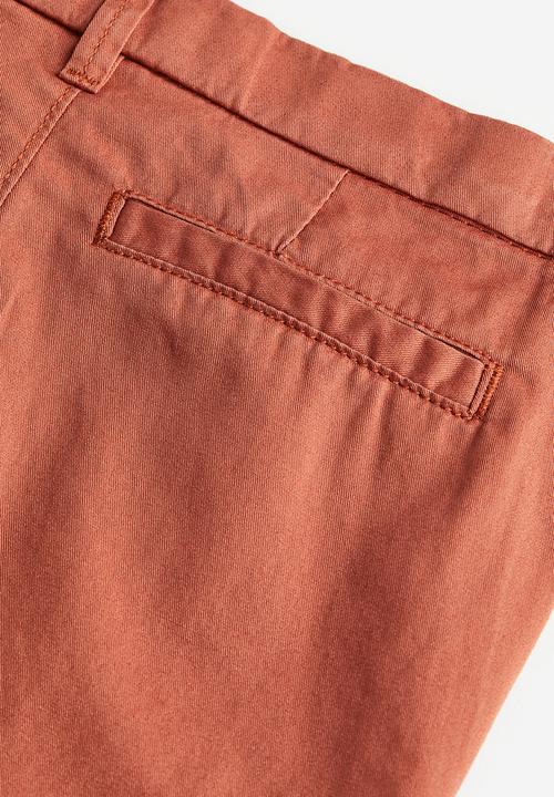 H&M - Chino shorts - rust brown