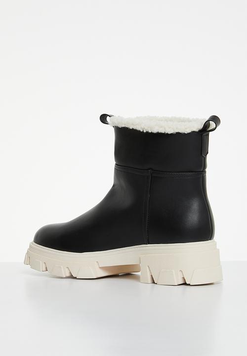 Public Desire - Chilli ankle boot - black 