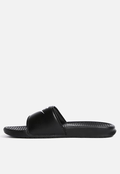 Nike - Benassi JDI - black / white