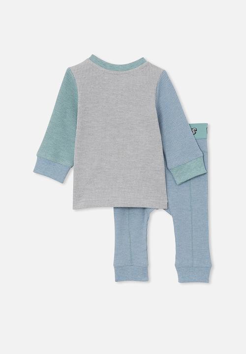 Cotton On - The baby waffle pyjama set licensed - lcn wb dusty blue marle/bugs bun