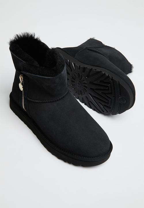 UGG® - Bailey zip mini - black