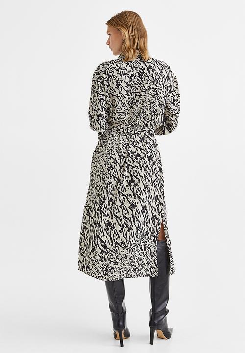 H&M - Tie-belt shirt dress - light beige/patterned
