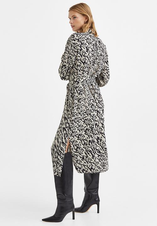 H&M - Tie-belt shirt dress - light beige/patterned