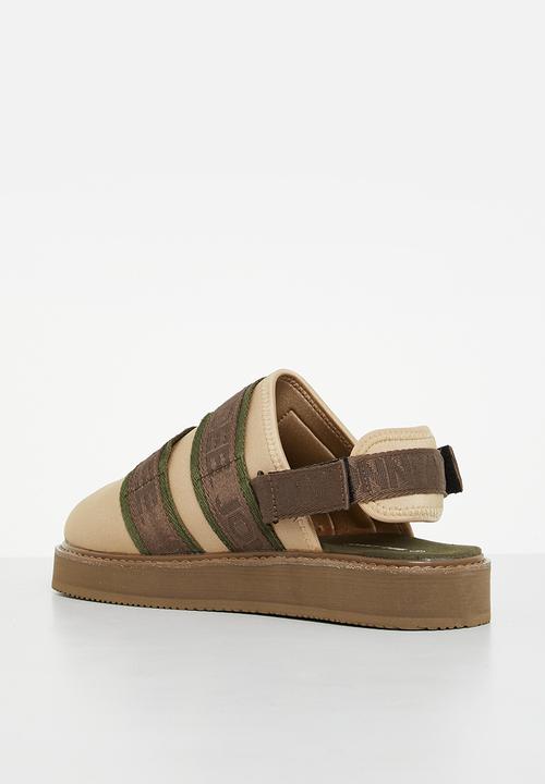 Jonathan D - J james nylon mule - pecan