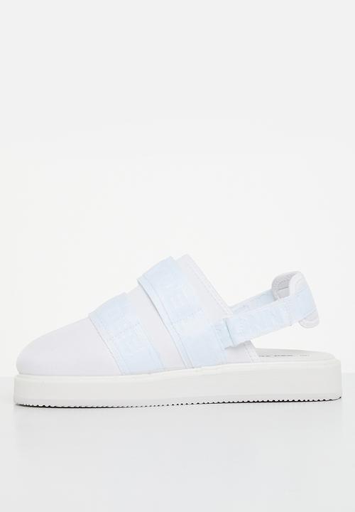 Jonathan D - J james nylon mule - white