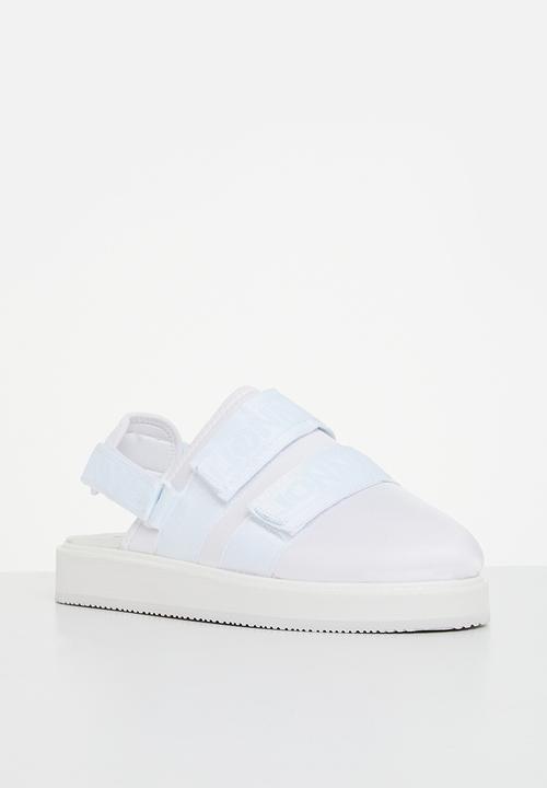 Jonathan D - J james nylon mule - white
