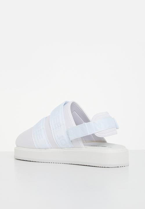Jonathan D - J james nylon mule - white