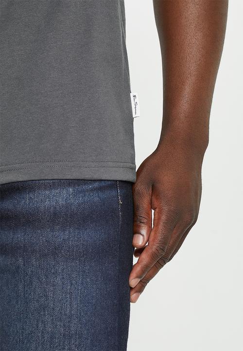 Ben Sherman - Signature tee-shirt flock print - dark charcoal