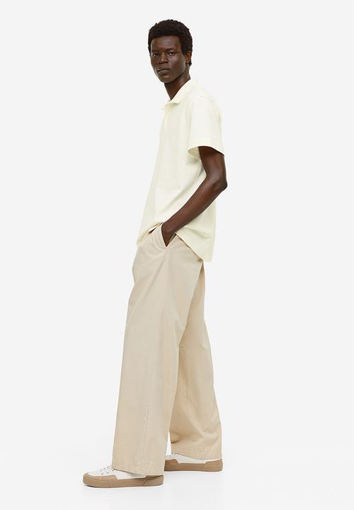 H&M - Essentials no 15: the polo shirt - cream