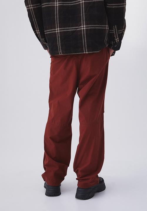 H&M - Relaxed fit belted trousers - rust brown