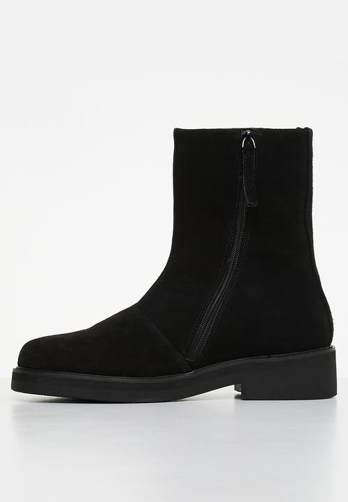 Jonathan D - J nash genuine suede boot - black
