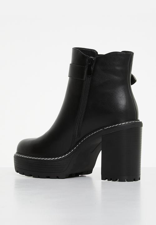 Plum - Jemila ankle boot - black
