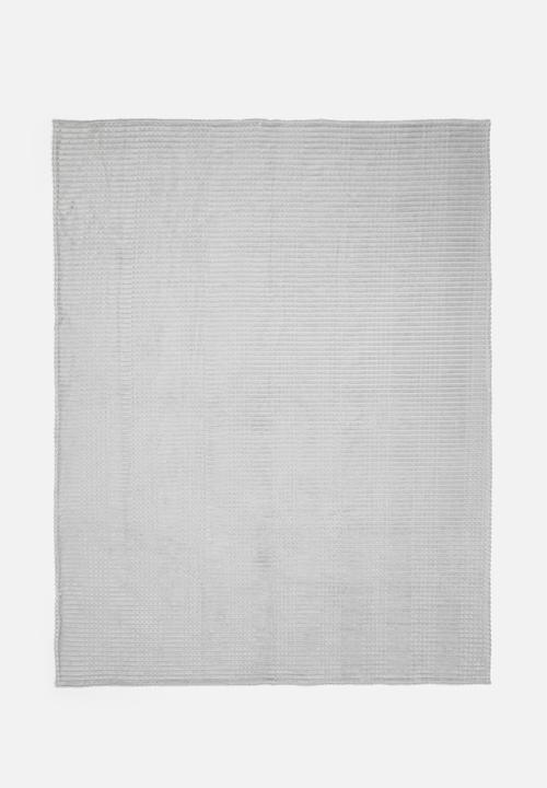 Sixth Floor - Plain ribbed fleece blanket - light grey