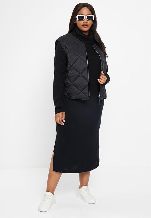 Me&B - Plus Poloneck maxi rib knit dress - black