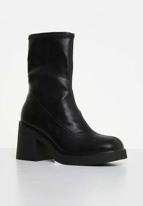 Call It Spring - Steffanie boot - black