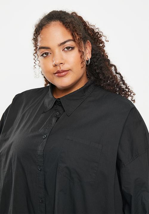Cotton On - Plus dad shirt - black