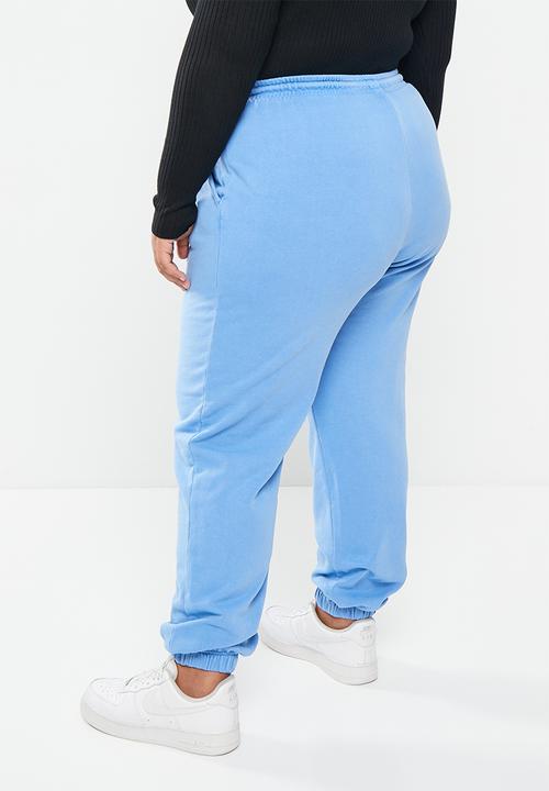 Cotton On - Plus classic washed trackpant - washed buzzy blue