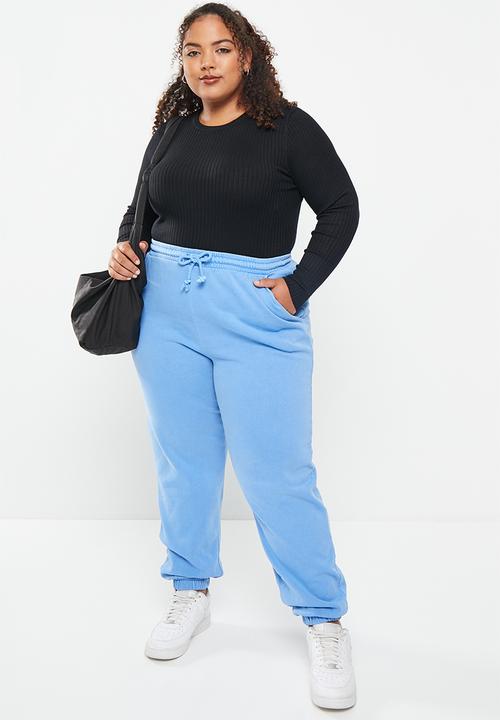 Cotton On - Plus classic washed trackpant - washed buzzy blue