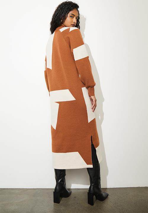 Superbalist - Polo neck jaquard midi dress - tan & ecru