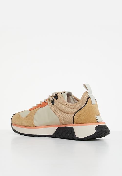Palladium - Troop runner - desert/black