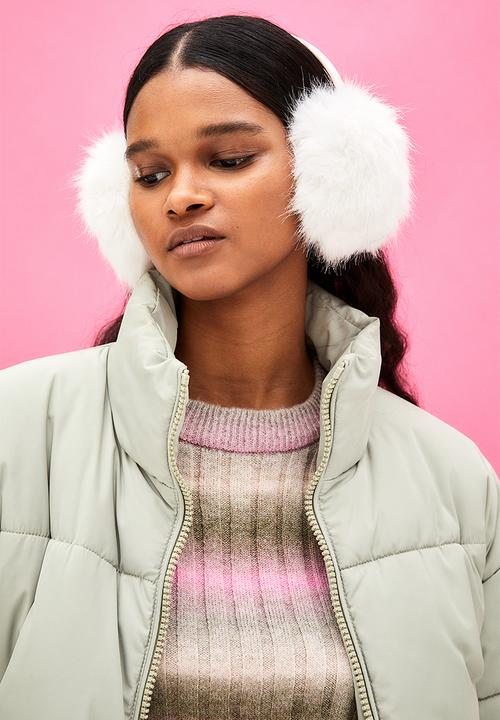 H&M - Fluffy earmuffs - white