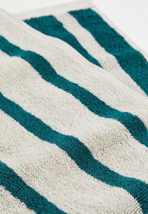 H&M - Cotton terry bath towel - dark green/striped