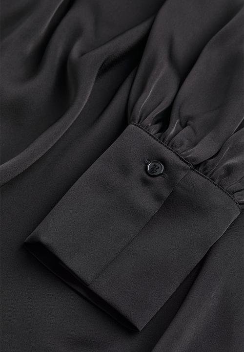 H&M - Short satin dress - black