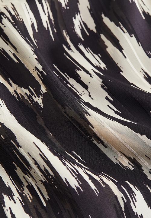 H&M - Tie-detail blouse - black/patterned
