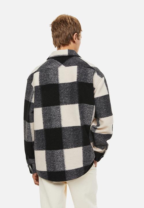 H&M - Relaxed fit overshirt - black/checked