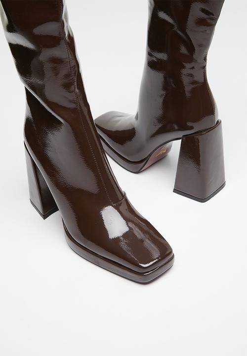 Plum - Khloe knee length boot - brown