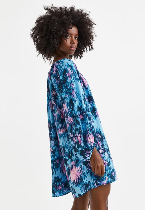 H&M - Balloon-sleeved crêpe dress - blue/patterned