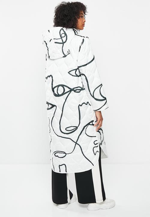 Me&B - Maxi puffer with zip-off sleeves - black/white