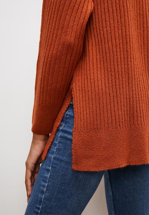 edit - Longer length pullover - terracotta