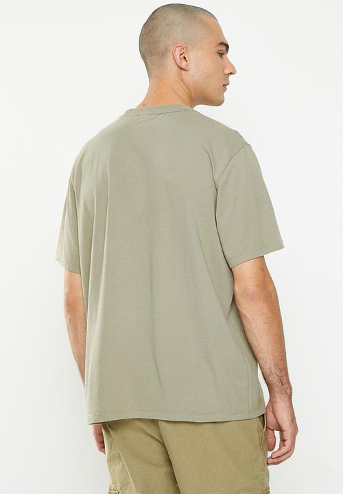 Superdry. - Code short sleeve stacked apq tee - light khaki