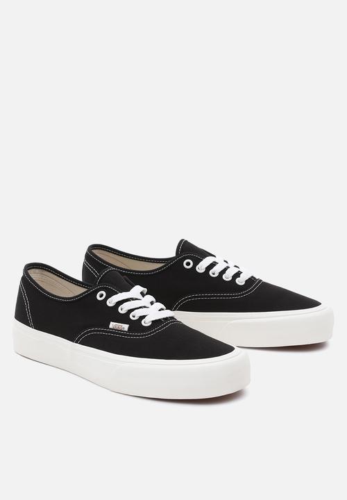 Vans - Authentic VR3