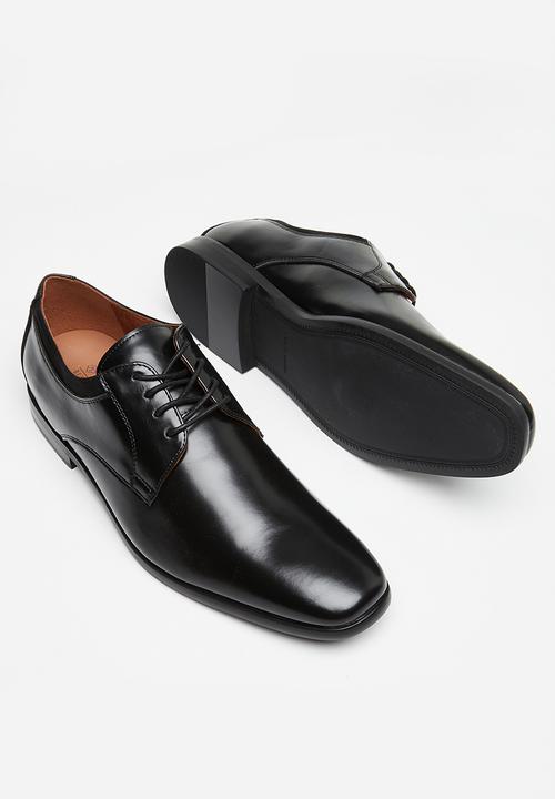 Call It Spring - Killyon - black