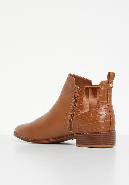 ALDO - Ranaver Boot - Medium Brown