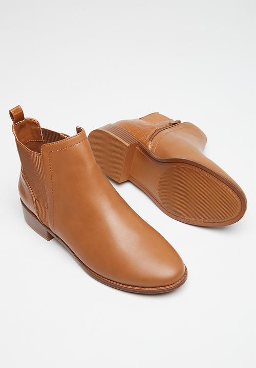 ALDO - Ranaver Boot - Medium Brown