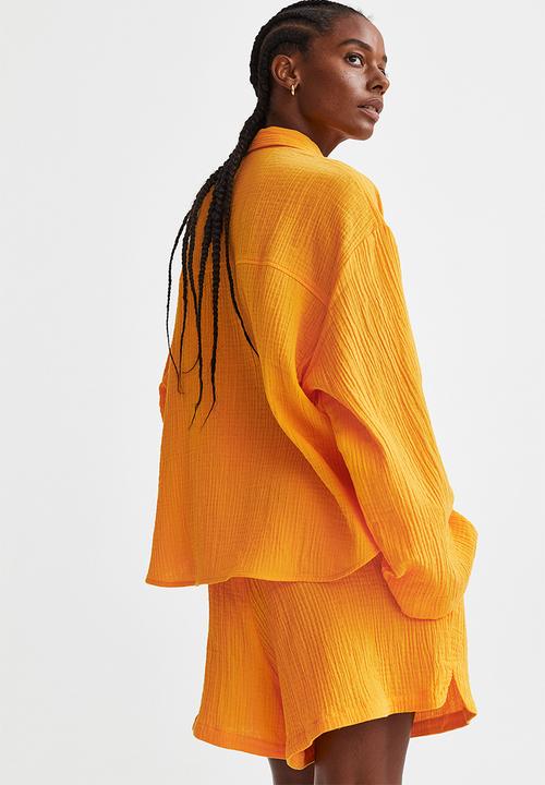 H&M - Crinkled cotton shirt - dark yellow